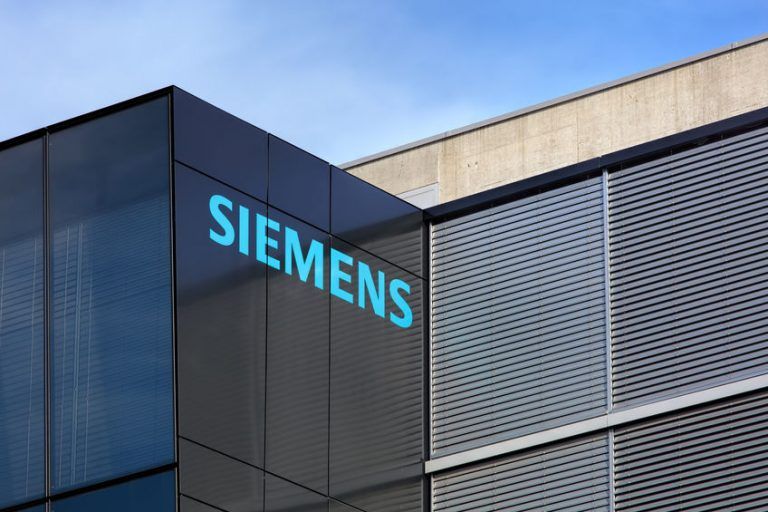 Евросоюз расширил санкции против России из-за скандала с Siemens