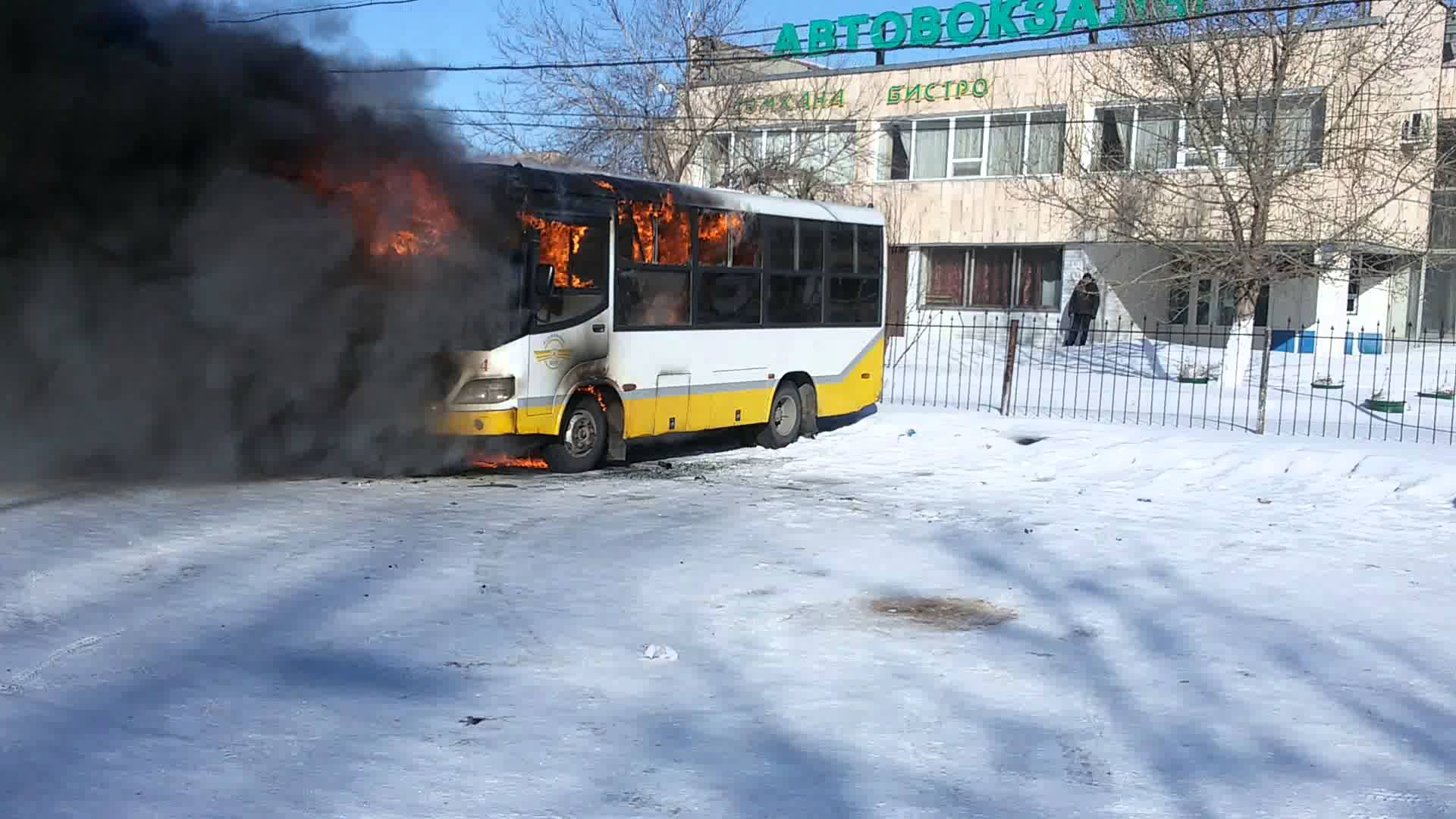Срочно:  52 человека заживо сгорели в автобусе