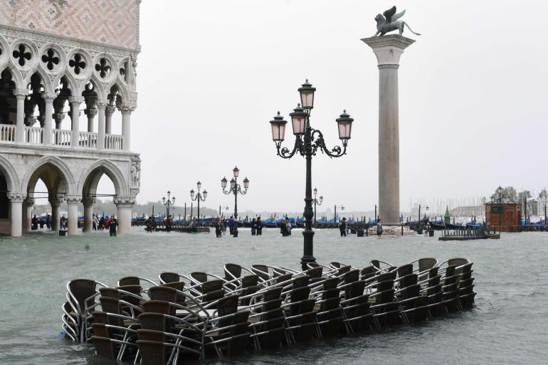Венеция ушла под воду (фото и видео)