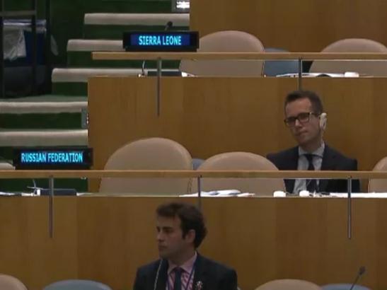 Делегация РФ в ООН покинула зал перед выступлением Порошенко