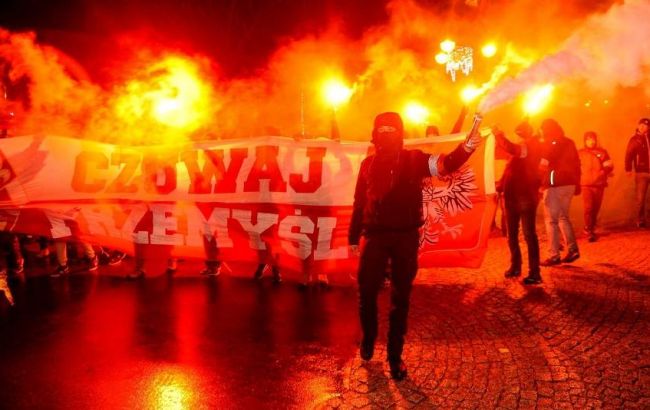 На фото митинг в Польше