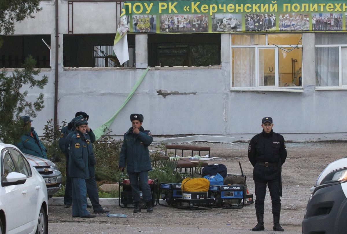 Теракт в Керчи: стало известно, что творится в семье Рослякова