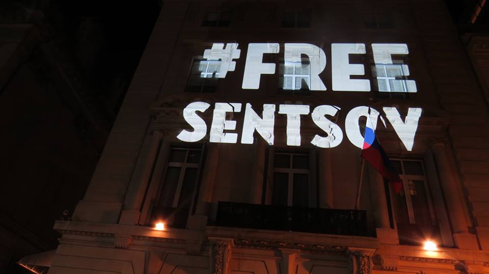 FreeSentsov: Стивен Кинг призвал освободить украинца