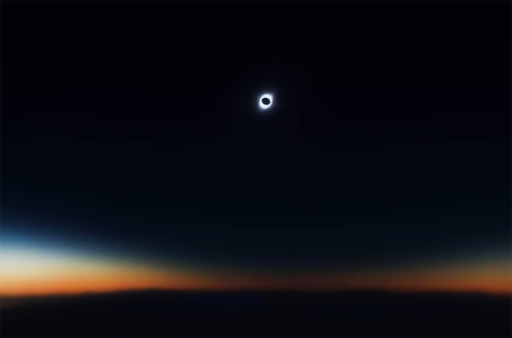 Фото - полное солнечное затмение показали на видео