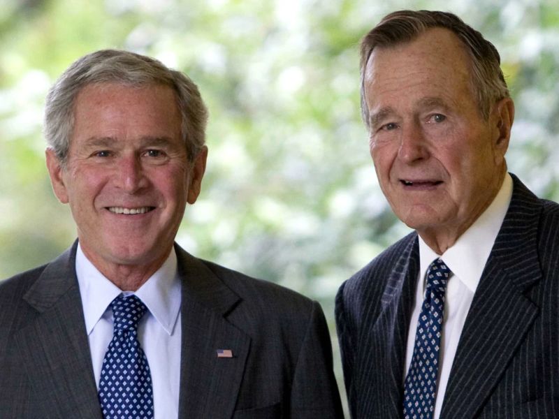 Джордж Буш и Джордж Буш-младший