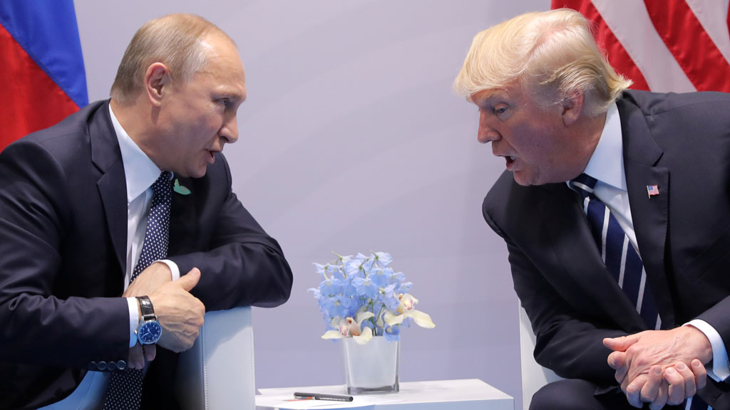 фото: президент РФ Владимир Путин и президент США Дональд Трамп