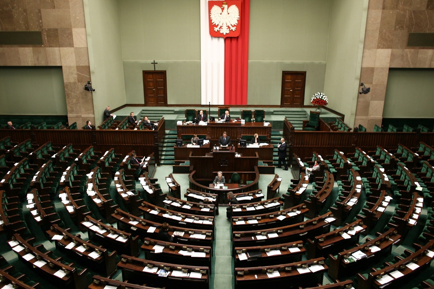 Без поправок: Сенат Польши одобрил скандальный "антибандеровский" закон