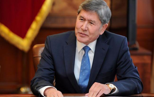 В Киргизии избиратели одобрили передачу части полномочий президента премьеру