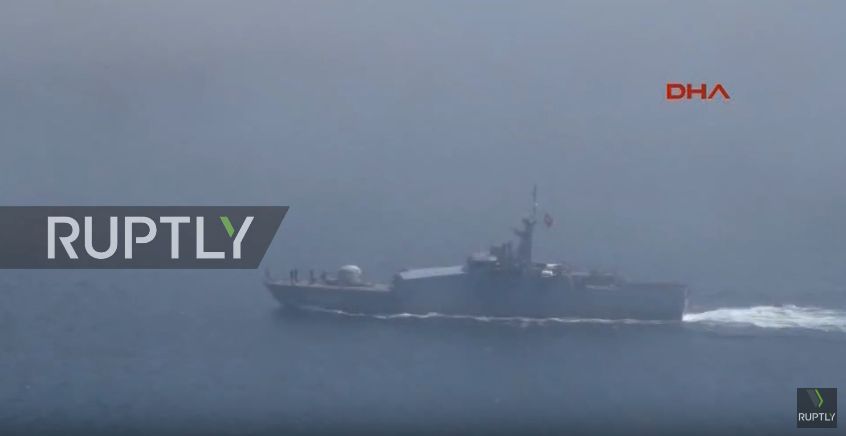 В сети появилось видео с места крушения российского корабля-разведчика