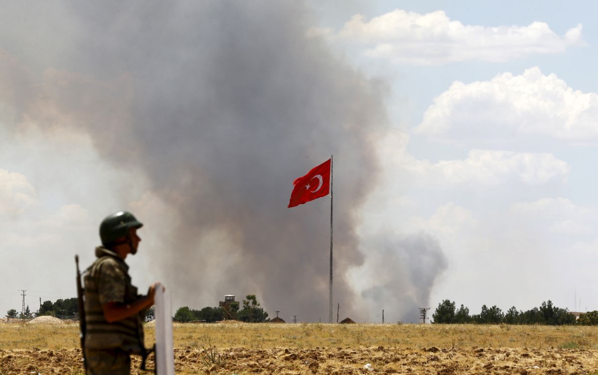 В Турции убили 35 курдов, штурмовавших военную базу