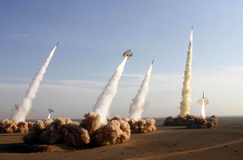 Срочно: В Саудовской Аравии перехватили три баллистических ракеты