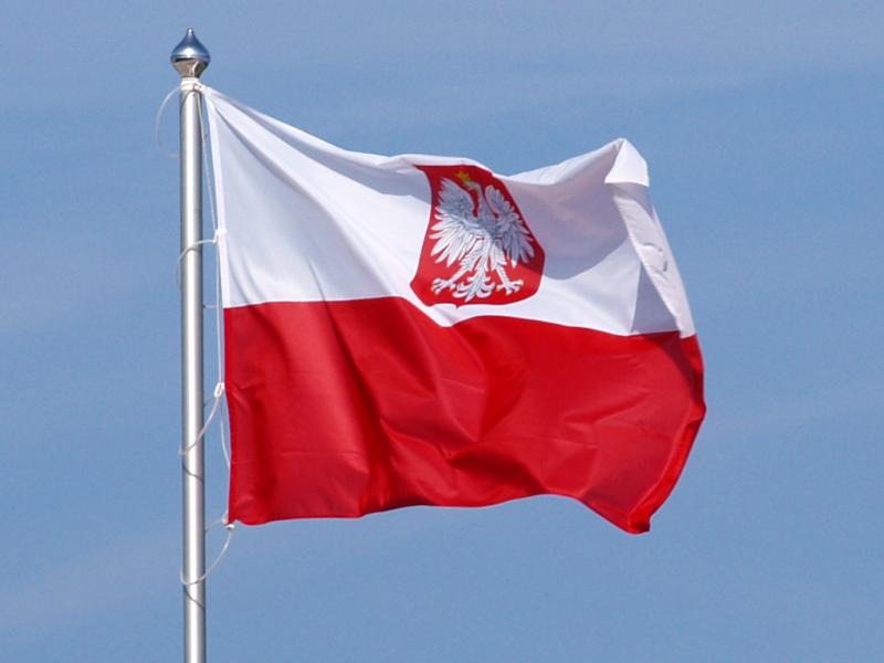 Польша в первом полугодии выдала украинцам 700 тысяч виз