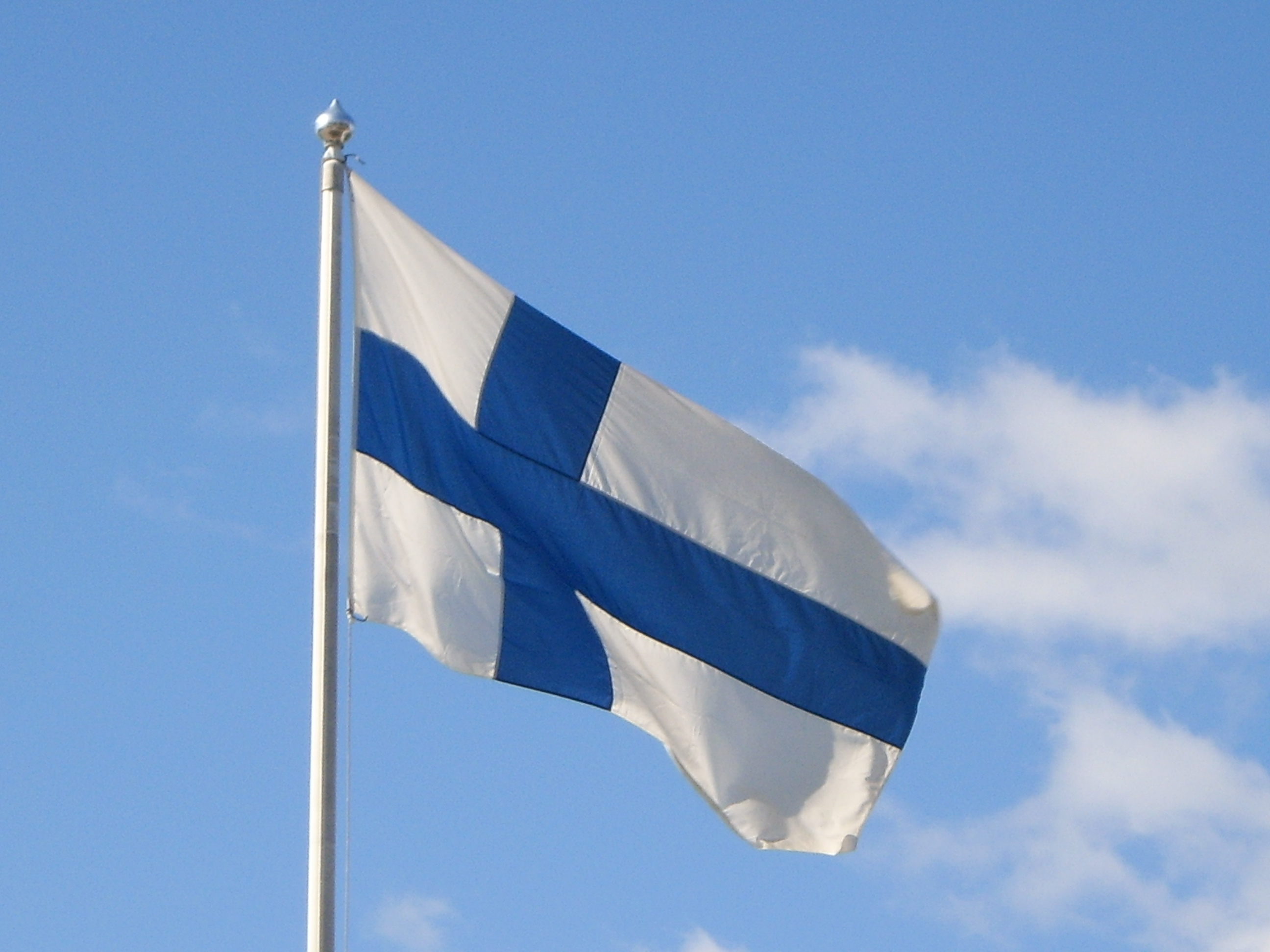 2,6 тысяч беженцев добровольно покинули Финляндию
