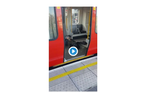 Как выглядит вагон метро после теракта в Лондоне (видео)