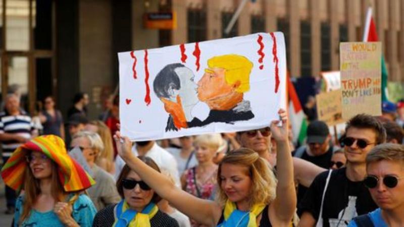 Хельсинки охватила волна протестов