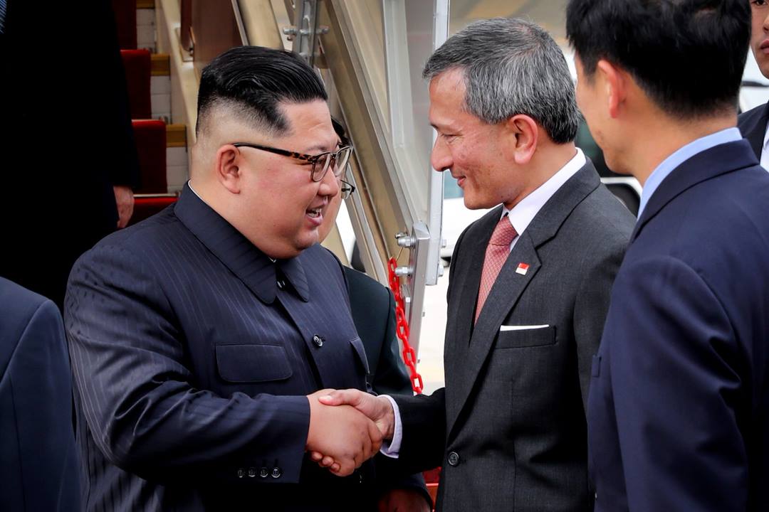 Ким Чен Ын  встретился с Трампом: появились фото и видео