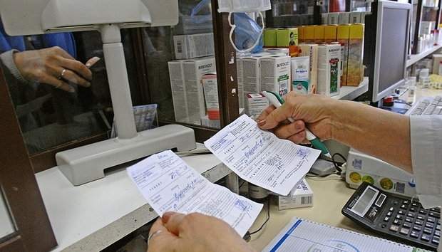 Одна аптека на полкилометра: как в Украине намерены продавать лекарства