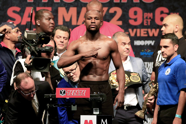Mayweather-weighin-for-Pacquiao-jamie-squire-getty.jpg
