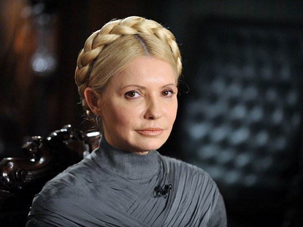СМИ: Семья Тимошенко зарабатывает миллионы на сети ломбардов через оффшоры