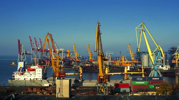 На 2017 год запланированы масштабные восстановительные работы в портах