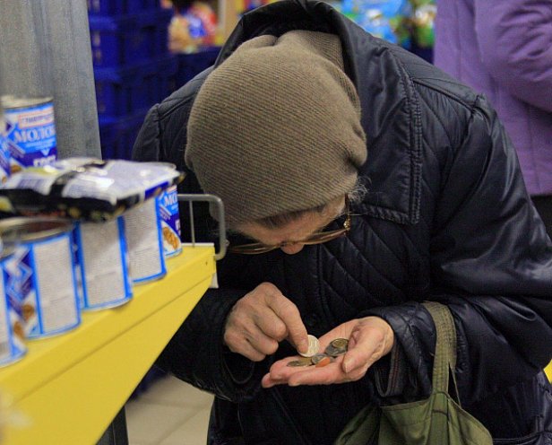 В Украине за год число бедных выросло в два раза