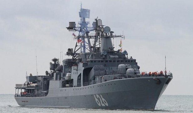 Военный корабль РФ спас экипаж украинского судна — Минобороны