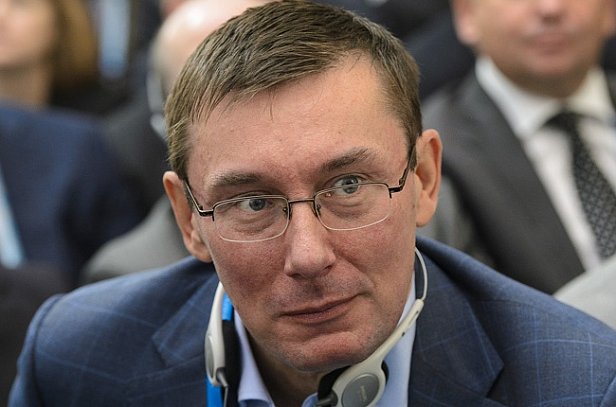 Луценко остался на должности главы фракции БПП