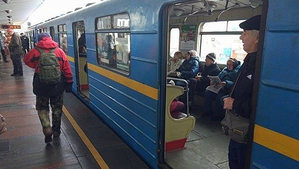 В киевском метро объяснили причину сбоя в работе