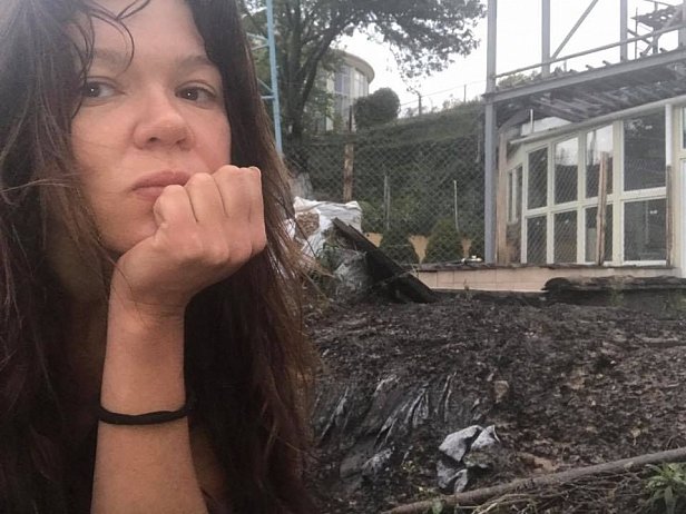 В дом Русланы Лыжичко в Киеве ударила молния