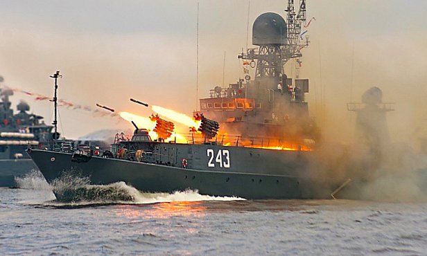 МОЛНИЯ: Россия с моря нанесла ракетный удар