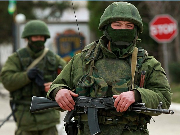 Разведка: Россия продолжает поставлять боевикам запрещенное оружие и боеприпасы к нему