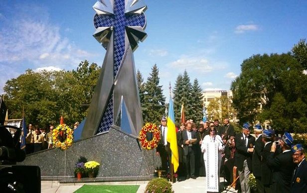 Первый памятник героям Майдана появился в США