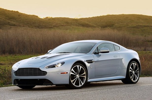 Aston Martin из-за неисправностей отзывает более 7 тысяч автомобилей