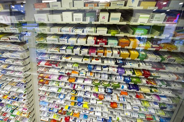 Продажи медикаментов на востоке Украины в 2014 году упали на 24% 