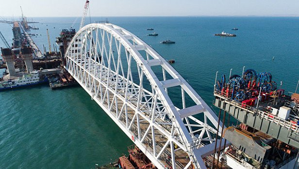 Чего-то испугались? В России приняли новое решение по Крымскому мосту