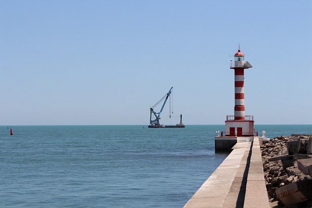 Украина начала углублять Азовское море