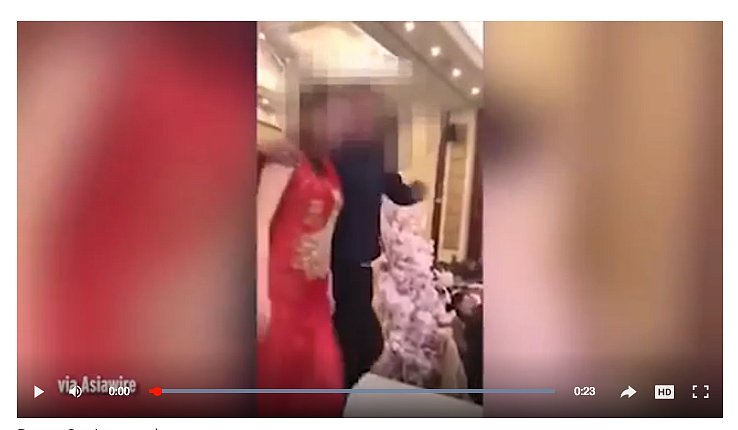 Отец жениха взасос поцеловал невесту на свадьбе и спровоцировал драку (видео)