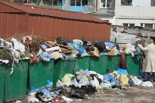 Прокуратура открыла уголовное дело в связи с невывозом мусора из Львова