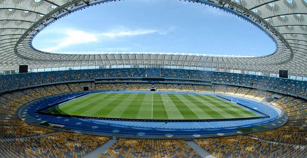 Домашний матч Динамо и Мансити пройдет в Киеве