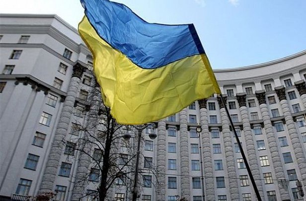 Украина составила список пунктов пропуска для транзита запрещенных российских товаров