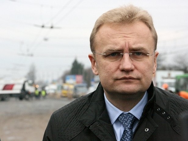 У Садового опровергли задержание в Польше политтехнолога "Самопомочі"