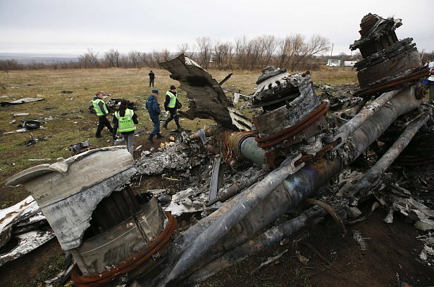 СМИ исказили данные фильма о катастрофе MH17, там нет вины Украины - ВВС