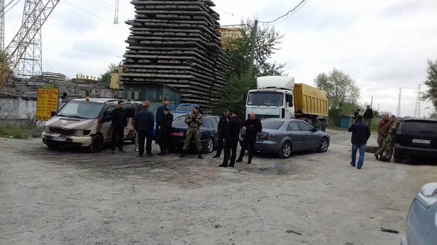 Титушки из «Майдана» приехали защитить бандитов (фото)