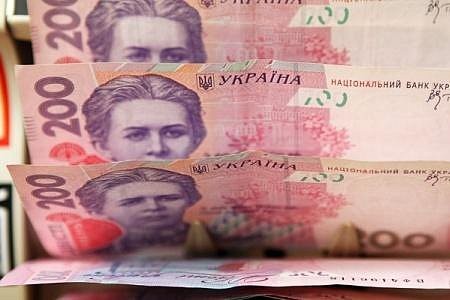 Межбанк закрылся: доллар 25.2 и евро 28.8 грн