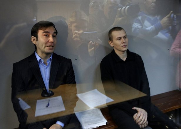 Суд продлил арест российским ГРУшникам Александрову и Ерофееву до 20 февраля