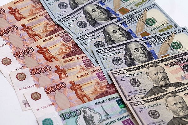 Рыночный курс рубля 11 декабря 2015