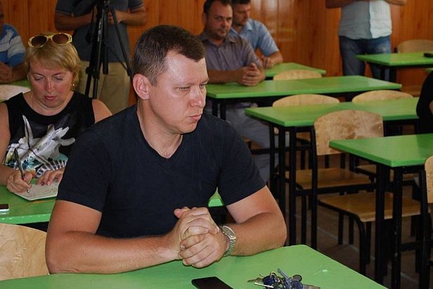 В Славянске скандал с сепаратистом-учителем получил продолжение