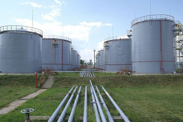 «Укртранснафта» возобновила поставки нефти на Кременчугский НПЗ 