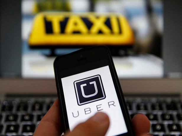 В Украине набирают водителей для работы в сервисе Uber