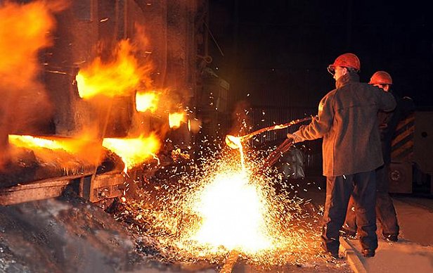 В прошлом году украинские металлурги произвели рекордно низкое количество стали за годы независимости